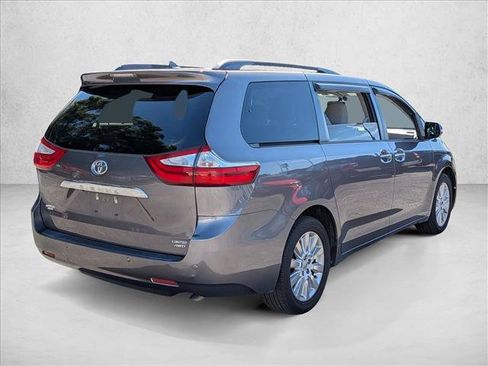 Used 2015 Toyota Sienna Limited Premium AWD/4WD image 6