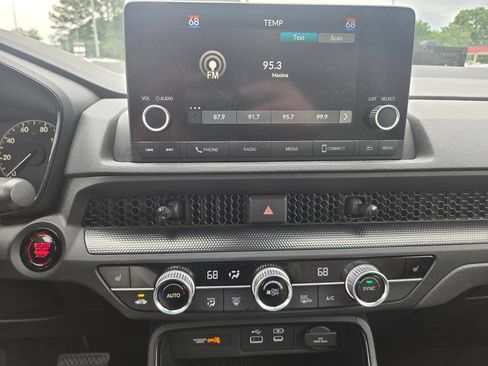 Used 2023 Honda CR-V EX image 12