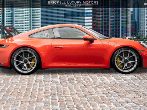 Used 2022 Porsche 911 GT3 RWD image 2
