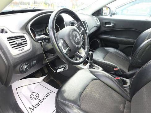 Used 2021 Jeep Compass Latitude w/ Sun and Sound Group image 6