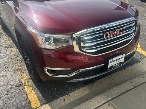 Used 2018 GMC Acadia SLT AWD/4WD image 3