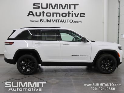 New 2026 Jeep Grand Cherokee Limited w/ Limited Altitude Package
