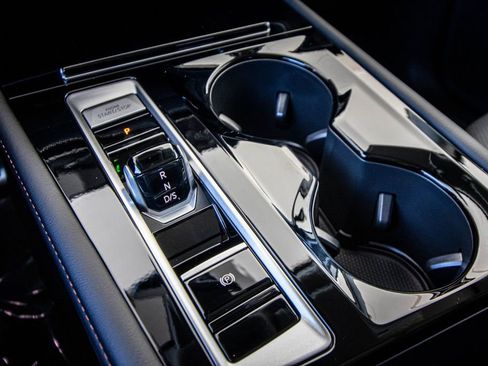 New 2026 Volkswagen Atlas Peak Edition image 36