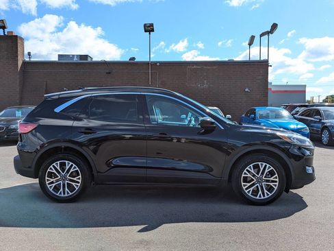 Used 2020 Ford Escape SEL image 4