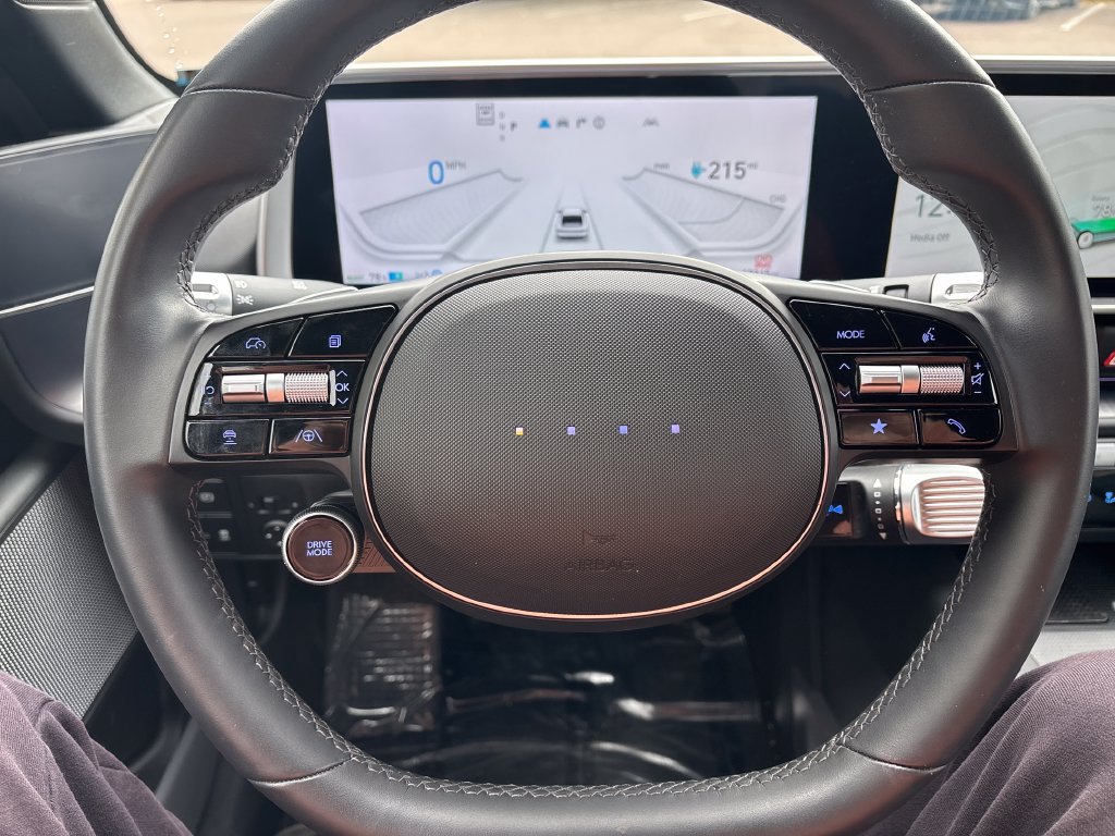 Certified 2023 Hyundai Ioniq 6 SEL AWD/4WD image 17