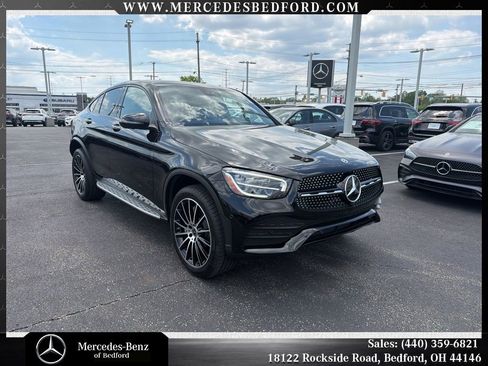 Used 2023 Mercedes-Benz GLC 300 4MATIC Coupe image 5