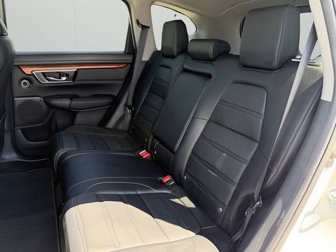 Used 2022 Honda CR-V Touring image 13