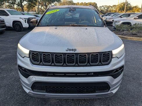 Used 2025 Jeep Compass Limited w/ High Altitude Package image 9