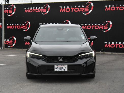 Used 2025 Honda Civic Sport image 2