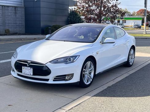 Used 2016 Tesla Model S 85D image 1