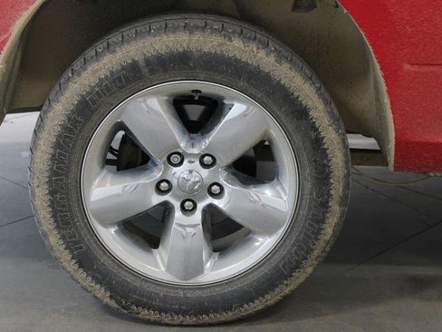 Used 2017 RAM 1500 Big Horn RWD image 13