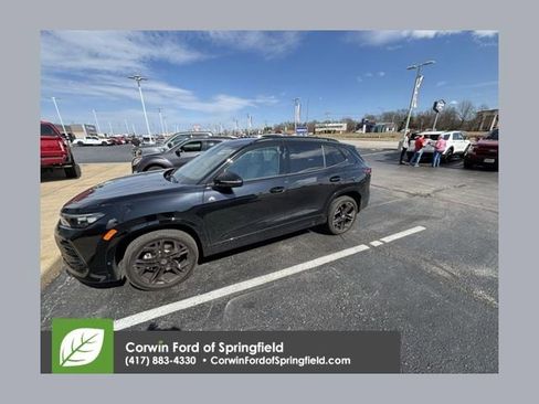 Used 2025 Volkswagen Tiguan SE R-Line image 1