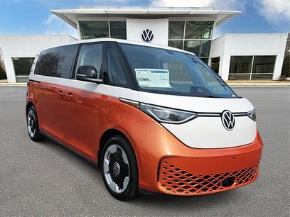 New 2025 Volkswagen ID. Buzz Pro S Plus