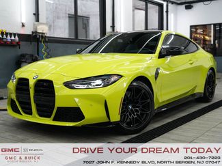 Used 2023 BMW M4 xDrive Competition w/ M Carbon Exterior Package AWD/4WD video 1