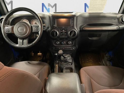 Used 2015 Jeep Wrangler Unlimited Sport w/ Power Convenience Group image 10