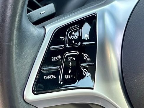 Certified 2024 Mercedes-Benz C 300 4MATIC Sedan image 24