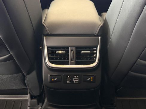 Used 2023 Subaru Outback Limited AWD/4WD image 29