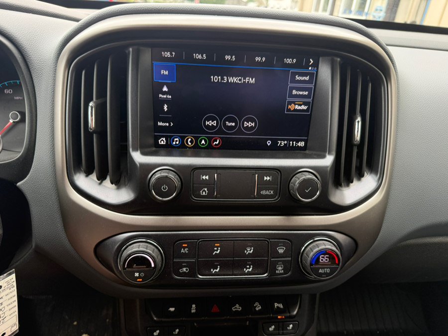 Used 2019 Chevrolet Colorado Z71 w/ LPO, Premium Interior Package AWD/4WD image 10
