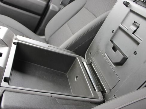 Used 2022 Chevrolet Silverado 1500 Custom RWD image 46
