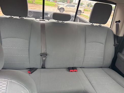 Used 2019 RAM 1500 Classic SLT RWD image 21