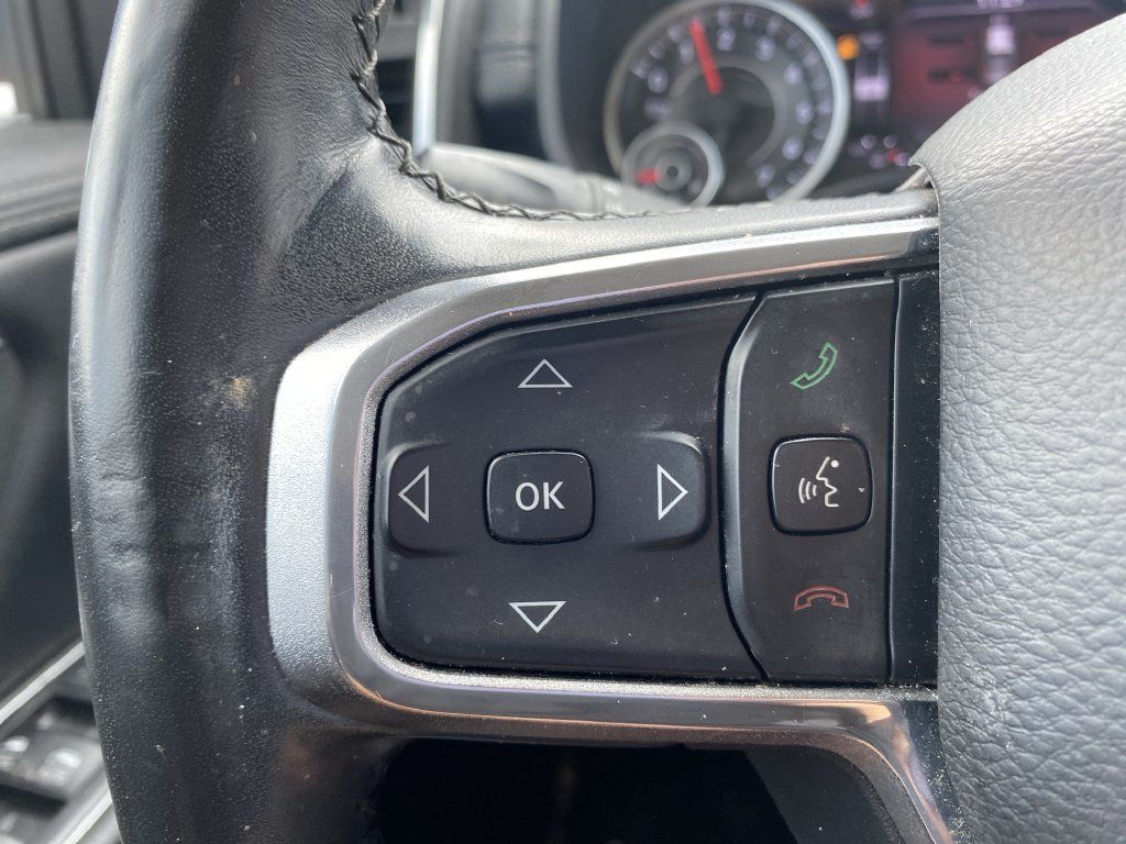 Used 2019 RAM 1500 Laramie AWD/4WD image 6