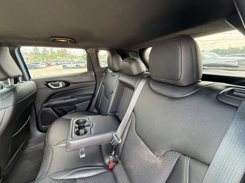 Used 2024 Jeep Compass Latitude w/ Altitude Special Edition AWD/4WD image 25