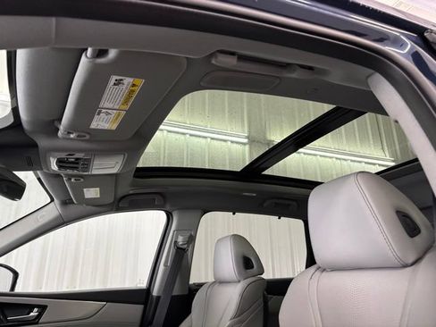 Used 2026 Acura MDX FWD w/ Technology Package image 9