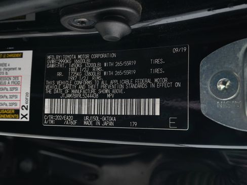 Used 2020 Lexus GX 460 Premium image 36