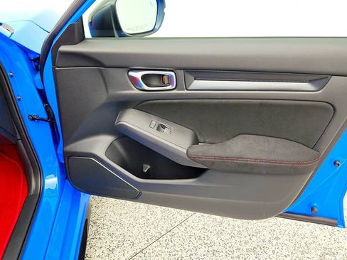 Used 2025 Honda Civic Type R image 25