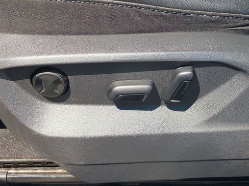 Used 2022 Volkswagen Atlas SE image 21