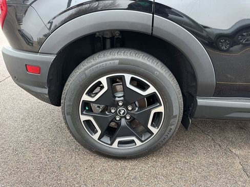 Used 2024 Ford Bronco Sport Outer Banks w/ Tech Package image 10