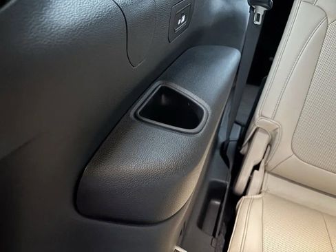 New 2025 Jeep Grand Cherokee L Limited w/ Luxury Tech Group II AWD/4WD image 34