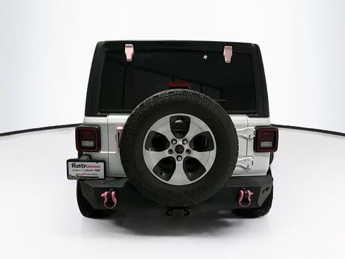 Used 2018 Jeep Wrangler Unlimited Sport S image 6