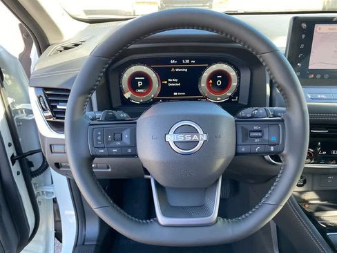 New 2026 Nissan Rogue Platinum w/ Platinum Premium Package image 13