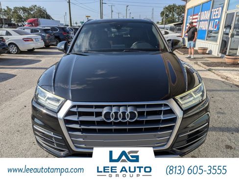 Used 2019 Audi Q5 2.0T Premium Plus w/ Premium Plus Package AWD/4WD image 8