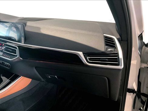 Used 2019 BMW X5 xDrive40i w/ Convenience Package image 23