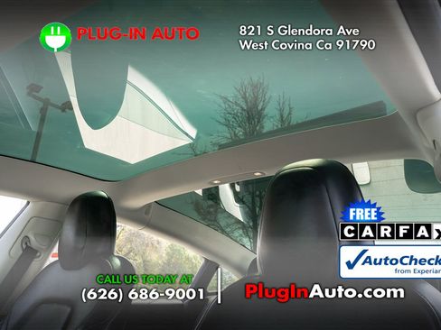 Used 2019 Tesla Model 3 Standard Range Plus image 9