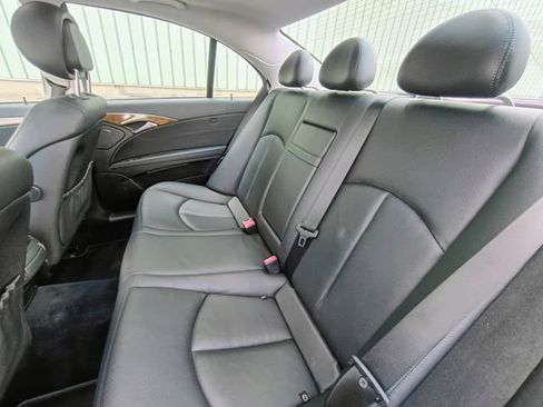 Used 2007 Mercedes-Benz E 350 Sedan image 47
