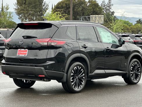 New 2026 Nissan Rogue SV AWD/4WD image 4