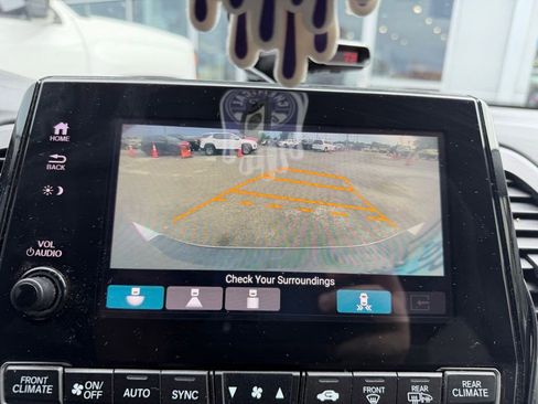 Used 2024 Honda Odyssey Touring image 10