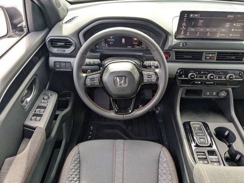 New 2026 Honda Pilot Sport image 16