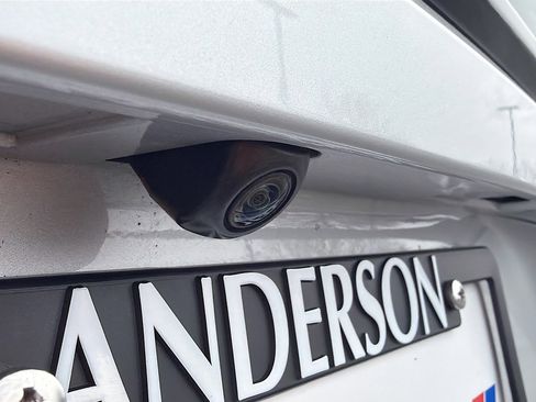 Used 2022 Toyota Corolla LE image 13