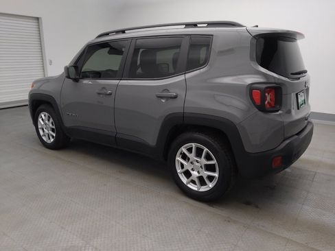 Used 2021 Jeep Renegade Latitude w/ Sun & Sound Group FWD image 3