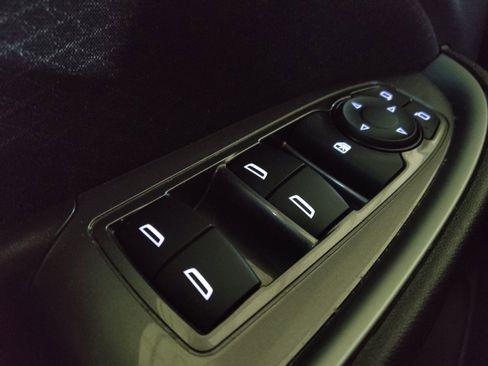 Used 2023 Chevrolet Malibu LS FWD image 27