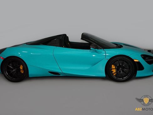 Used 2022 McLaren 720S Spider image 5
