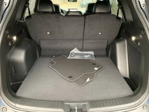 Used 2026 Honda CR-V Sport Touring image 5