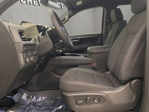 New 2026 Chevrolet Suburban LS AWD/4WD image 21