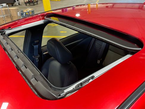 Used 2021 INFINITI Q50 Red Sport 400 image 23