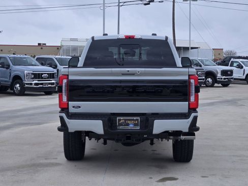 New 2026 Ford F250 Platinum AWD/4WD image 8