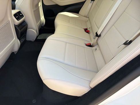 New 2026 Mercedes-Benz GLE 350 4MATIC image 14